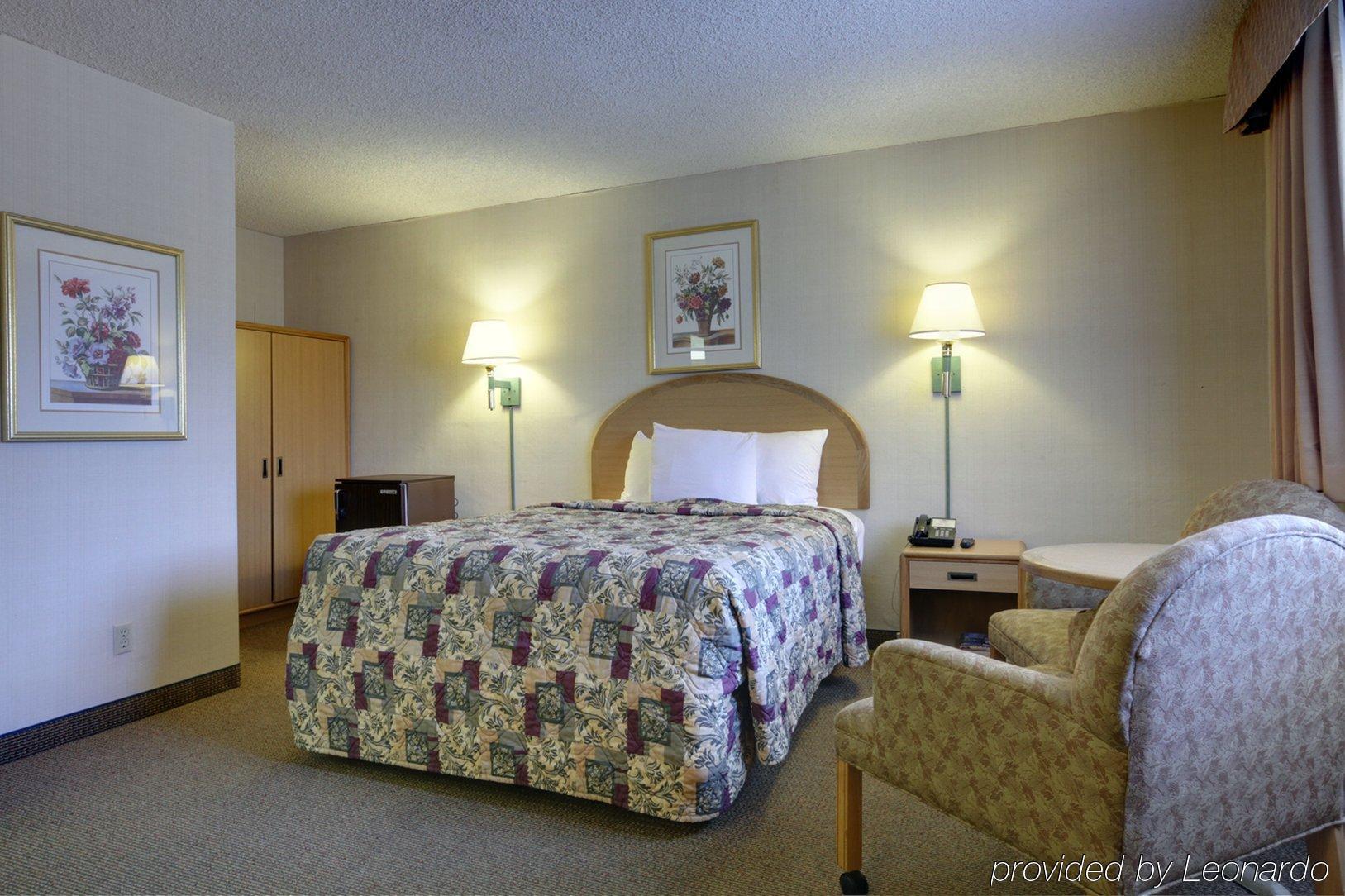 Americas Best Value Inn Visalia Cameră foto