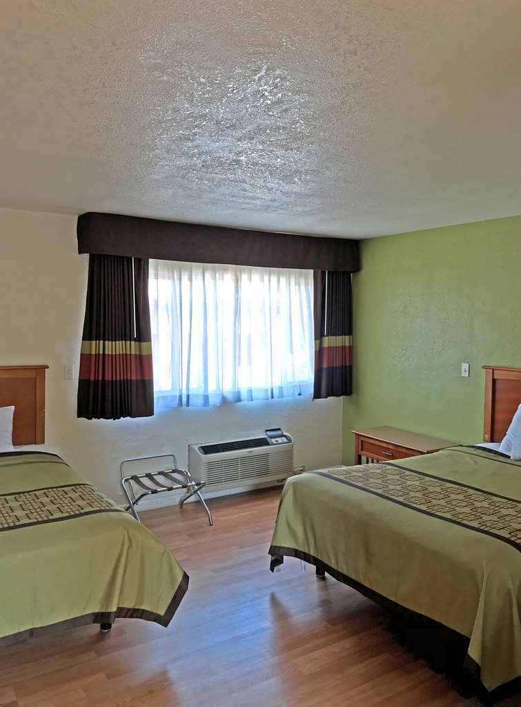 Americas Best Value Inn Visalia Cameră foto